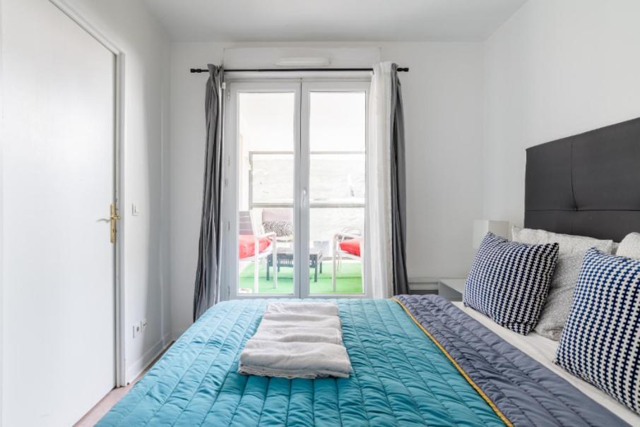Appartement Spacieux Avec Terrasse Pres De Paris Et Du Stade De France Saint-Denis  Exterior foto