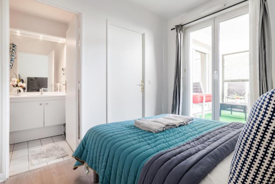 Appartement Spacieux Avec Terrasse Pres De Paris Et Du Stade De France Saint-Denis  Exterior foto